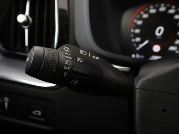 Volvo XC60 II 2019 Volvo XC 60 mHEV 4x4 automat full LED półskóra, zdjęcie 33
