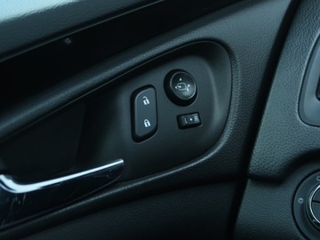 Opel Insignia I Country Tourer 2.0 CDTI Ecotec 170KM 2015 Opel Insignia 2.0 CDTI, Salon Polska, Serwis ASO, zdjęcie 18