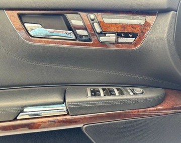 Mercedes CL W216 Coupe 500 388KM 2010 Mercedes-Benz CL 4X4 CL550 388 KM BDB STAN 105.000 km 2010 Warszawa, zdjęcie 9