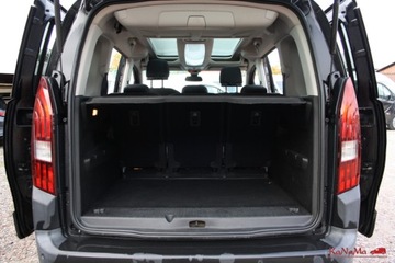 Peugeot Rifter Standard 1.5 BlueHDI 102KM 2019 Peugeot Rifter panoramiczny dach full full opcja oplacony 1.5 Diesel 102KM, zdjęcie 15