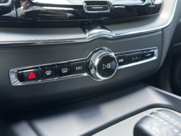 Volvo XC60 II 2021 Volvo XC 60 XC60 B4 B | R-Design | aut | Serwis AS, zdjęcie 17