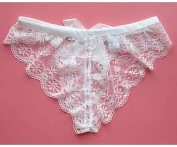 CZARNE KORONKOWE MAJTKI FIGI BRAZYLIANY KOKARDKA ELEGANCKIE KORONKA S 36