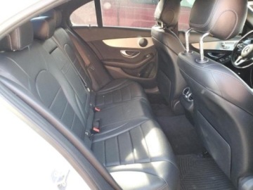 Mercedes Klasa C W205 2019 Mercedes-Benz Klasa C C 300 2.0 Benzyna 255KM, zdjęcie 8