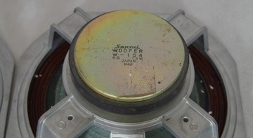 Sansui W-154, басовые динамики диаметром 24 см, Sansui LM-330