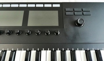 Родные приборы KOMPLETE KONTROL S49 MK2