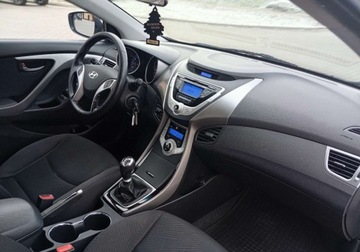 Hyundai Elantra V Sedan 1.6 D-CVVT MPI 132KM 2012 Hyundai Elantra Kupiony w Polsce - benzyna - 1,6 - 132 KM 1.6 Benzyna 132KM, zdjęcie 14