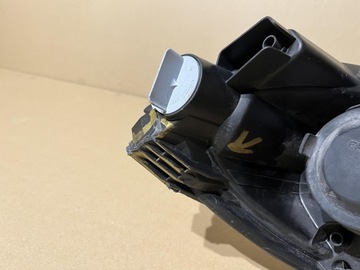 FORD TRANSIT COURIER SVĚTLO LEVÝ PŘEDNÍ ET76 13W030