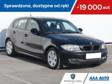 BMW Seria 1 E81/E87 Hatchback 5d E87 1.6 116i 122KM 2007 BMW 1 116i, Klima, Parktronic