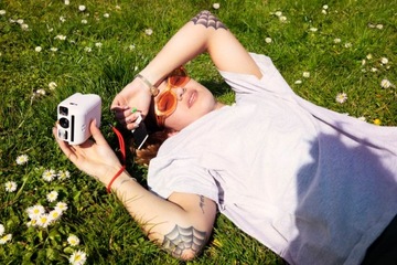 Камера POLAROID GO INSTANT / ЧЕРНЫЙ