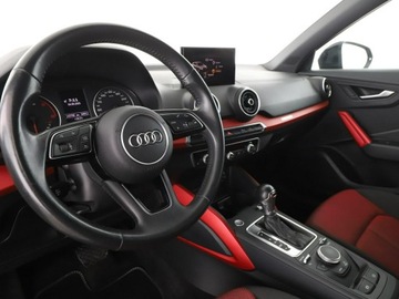 Audi Q2 SUV 2.0 TDI 150KM 2019 Audi Q2 4x4 S-tronic full LED klima auto grzane, zdjęcie 13