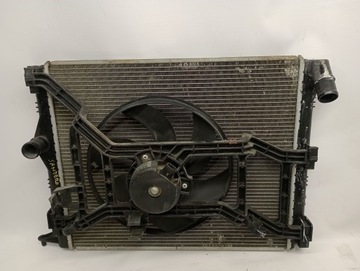 CHLADIČ VODY + VENTILÁTOR DACIA SANDERO 1.4