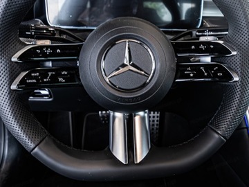 Mercedes CLE Coupe 2.0 300 258KM 2025 MERCEDES-BENZ CLE 300 4-Matic AMG Line 2.0 (258KM) 2025, zdjęcie 6