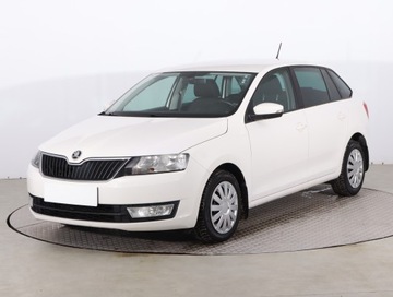 Skoda Rapid II Spaceback 1.2 TSI 110KM 2015 Skoda Rapid Spaceback 1.2 TSI, Salon Polska, zdjęcie 1