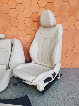 BMW G20 ИНТЕРЬЕР СПОРТИВНЫХ СИДЕНИЙ CANBERRA БЕЖЕВЫЕ СТОРОНЫ