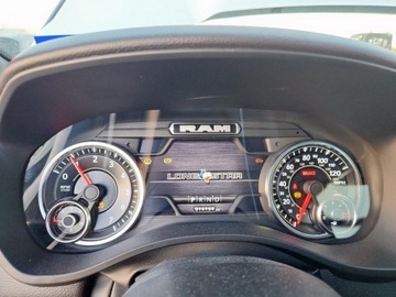  RAM 1500 Lone Star 2022 5.7L 5.7 Benzyna 395KM, zdjęcie 9