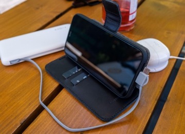 Фиксированный кожаный чехол ProFIT для iPhone 12/12 Pro Black