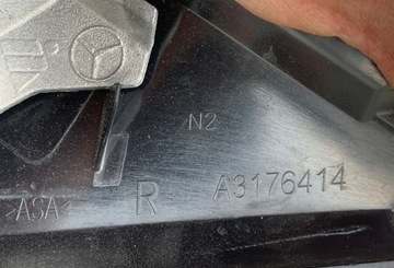 MERCEDES GLC 6.3 AMG ZRCÁTKO PRAVÉ CARBON 18 PIN