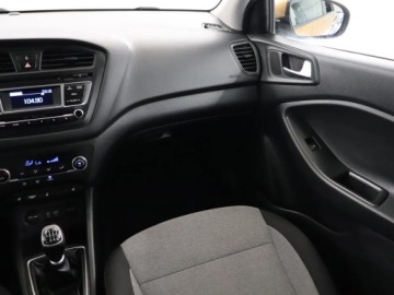 Hyundai i20 I Hatchback 5d Facelifting 1.1 CRDi 75KM 2014 Hyundai i20 1.1 CRDi, Klima, Klimatronic, zdjęcie 7
