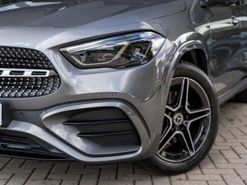 Mercedes GLA II Off-roader Facelifting 2.0 220 190KM 2025 MERCEDES-BENZ GLA 220 4-Matic AMG Line 2.0 (190KM) 2025, zdjęcie 1
