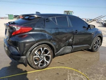 Toyota C-HR I 2021 Toyota C-HR xle, 2021r., 2.0L 2.0 Benzyna 144KM, zdjęcie 2