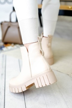 BOTKI zimowe WORKERY sztyblety TRAPERY beżowe (40)