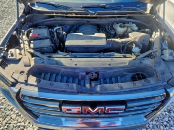  GMC Yukon AT4 2021 5.3 Benzyna 355KM, zdjęcie 6