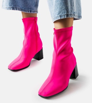 24496 Розовые атласные ботильоны, размер 38