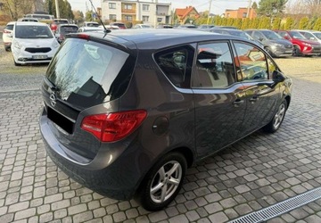Opel Meriva II Mikrovan Facelifting 1.4 Twinport ECOTEC 100KM 2016 Opel Meriva 1,4 100KM Klimatyzacja 2xPDC 1Wlasciciel 1.4 Benzyna 100KM, zdjęcie 5