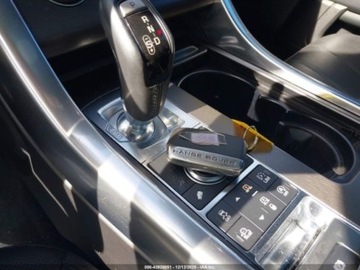 Land Rover Range Rover Sport II SUV 5.0 V8 510KM 2017 Land Rover Range Rover Sport V8, 4x4, od ubezpieczalni 5.0 Benzyna 510KM, zdjęcie 11