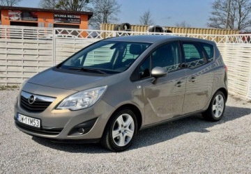 Opel Meriva II Mikrovan 1.4 Turbo ECOTEC 120KM 2011 Opel Meriva Opel Meriva 1.4 Style 1.4 Benzyna 120KM