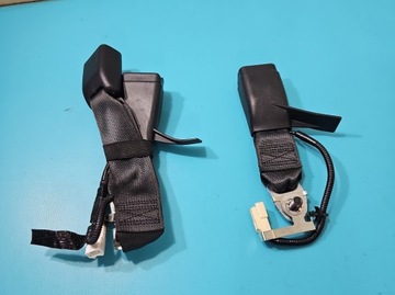 POHOVKA ZADNÍ SEDADLO TOYOTA AURIS II 2 KOMBI 15R