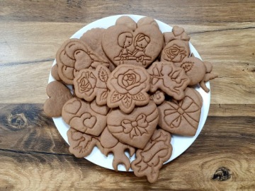 6x Формовочки для пряников ко Дню БАБУШИ И ДЕТИРОВ Сердечки НАБОР СЕРДЦЕВ 4-15см 6шт.