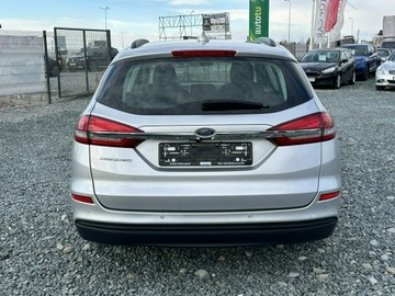Ford Mondeo V Kombi Facelifting 2.0 EcoBlue 150KM 2021 Ford Mondeo 2.0 EcoBlue 150KM 2021 Titanium, zdjęcie 7