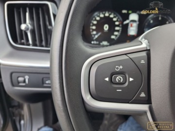 Volvo XC60 II 2020 Volvo XC 60 2,0 D 197KM 1-rej 2021 SKORA klima alu navi grz.fot. oplacony, zdjęcie 18