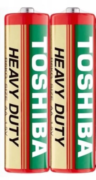 Штора, блестящая золотая лента, елочная подсветка, фонари + БАТАРЕИ типа АА.