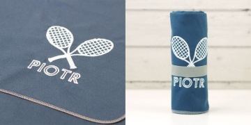 Подарок теннисисту – быстросохнущее полотенце.