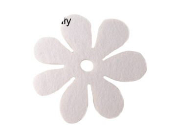 PODKŁADKA POD TALERZ KWIAT FILC 30cm biały