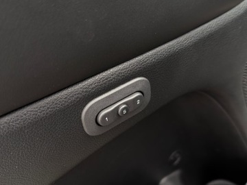 Jeep Grand Cherokee IV Terenowy 3.0 V6 CRD 241KM 2012 JEEP Grand Cherokee 3.0 CRD Overland Krajowy Bezwypadkowy Serwisowany, zdjęcie 35