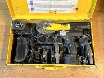 REMS МИНИ-ПРЕСС ACC 578001 МАШИНА ДЛЯ ГРУНТОВКИ ТРУБ