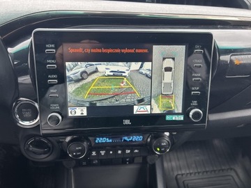 Toyota Hilux VIII Podwójna kabina Facelifting 2.8 D-4D 204KM 2023 Toyota Hilux 2.8 D-4D Double Cab Invincible 4x4 To, zdjęcie 14