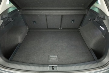 Volkswagen Tiguan II SUV Facelifting 2.0 TSI 190KM 2022 VW Tiguan 2.0 TSI, Salon Polska, 4X4, DSG, zdjęcie 8