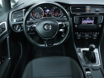 Volkswagen Golf VII Hatchback 3d 1.2 TSI 105KM 2014 VW Golf 1.2 TSI, Klima, Klimatronic, Tempomat, zdjęcie 6