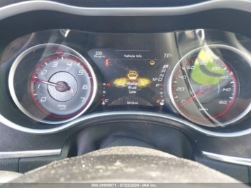 Dodge Charger VII 2015 Dodge Charger 2015 Dodge Charger 4dr Sdn RT RWD 5.7 Benzyna 370KM, zdjęcie 6