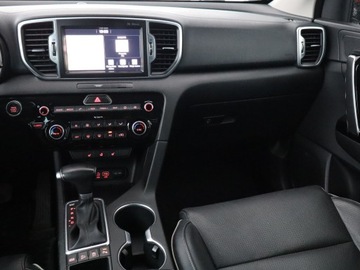 Kia Sportage IV SUV 1.7 CRDi 141KM 2016 Kia Sportage 1.7 CRDi, Automat, Skóra, Navi, zdjęcie 7