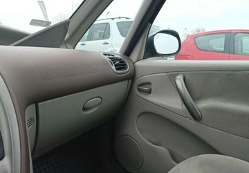 Citroen Xsara Picasso 1.8 i 16V 116KM 2005 Citroen Xsara Picasso Citroen Xsara Picasso 1.7 Benzyna 117KM, zdjęcie 11