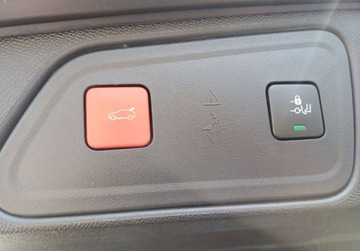 Peugeot 3008 II Plug-In Hybrid HYbrid4 300 PHEV 300KM 2020 Peugeot 3008 150 1.6 Hybrid4 PHEV GT PACK 300 KM 4x4 AUTOMAT I wl. FV23, zdjęcie 34