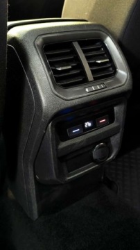 Volkswagen Tiguan II SUV 1.5 TSI EVO 150KM 2020 Volkswagen Tiguan 1.5 TSI EVO Life 150 KM DSG Salon PL Serwis ASO Klima, zdjęcie 31