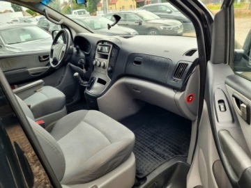 Hyundai H1 II 2009 Hyundai H-1 8 osobowy, DVD, KLIMA, USZKODZONA uszczelka glowica, 2009rok, zdjęcie 10