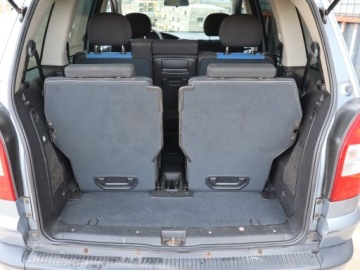 Opel Zafira A 1.8 16V 125KM 2004 Opel Zafira 1.8 16V, GAZ, 7 miejsc, HAK, Klima, zdjęcie 17