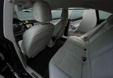 Volkswagen Arteon Fastback 2.0 TSI 190KM 2017 Volkswagen Arteon 2.0 TSI DSG 190 KM bezwypadkowy GWARANCJA navi, zdjęcie 10